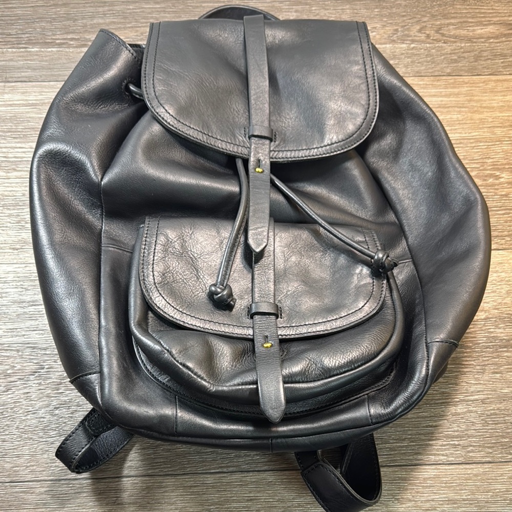 Madewell  Black Leather Backpack